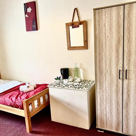 The Coach House Inn Moycullen Esterno foto