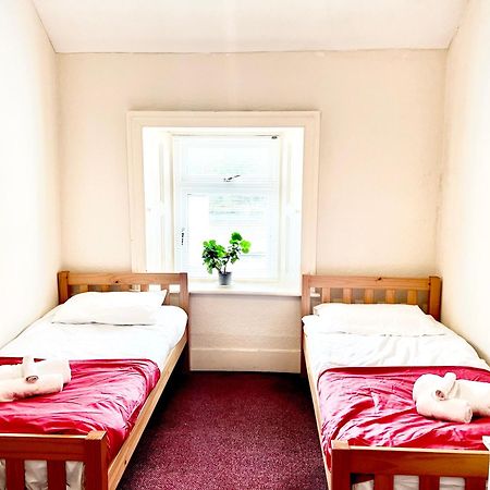 The Coach House Inn Moycullen Esterno foto